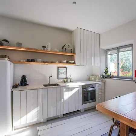 Charming Design House In With Garden - 45 דירה *