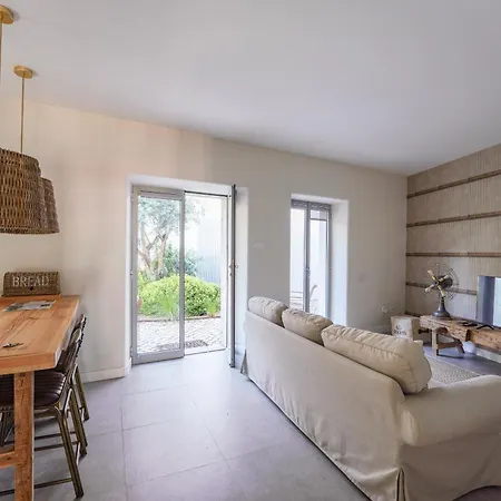 דירה Charming Design House In With Garden - 45 מונטיז'ו
